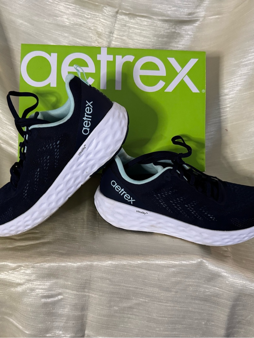 Aetrex Danika Navy with Mint Accent Women's Sneakers